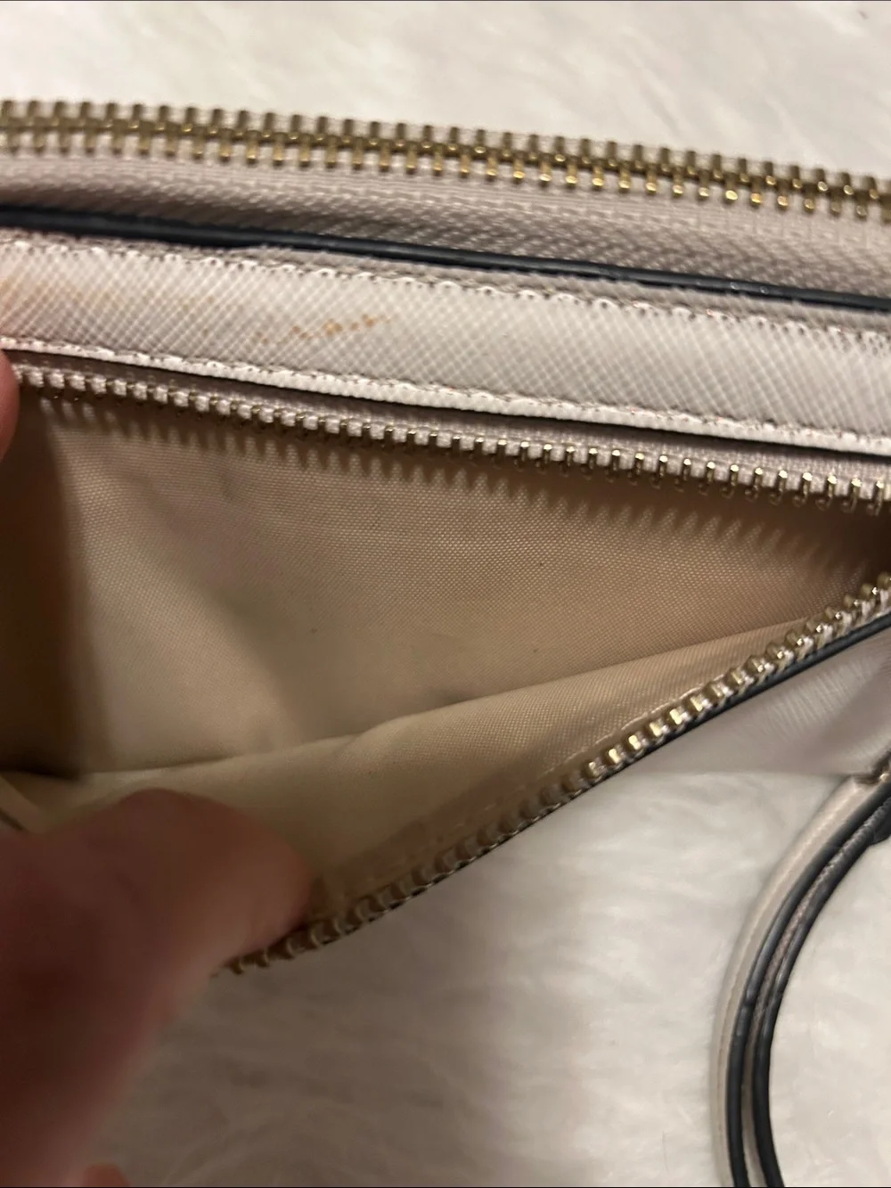 Tory Burch Cream Leather Wristlet with Gold Logo